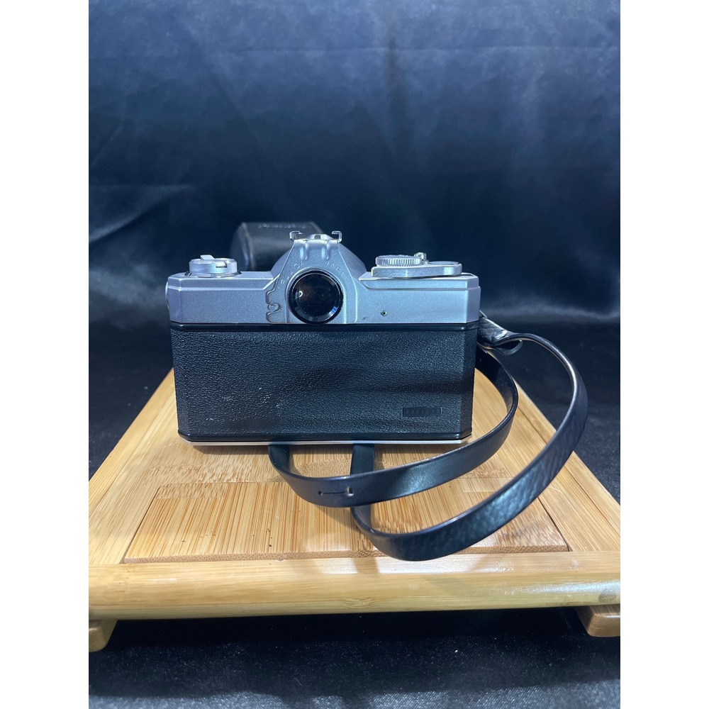 Vintage Fujica ST701 35mm SLR Film Camera with Fujinon 55mm f1.8 lens NOT TESTED - Picture 4 of 5